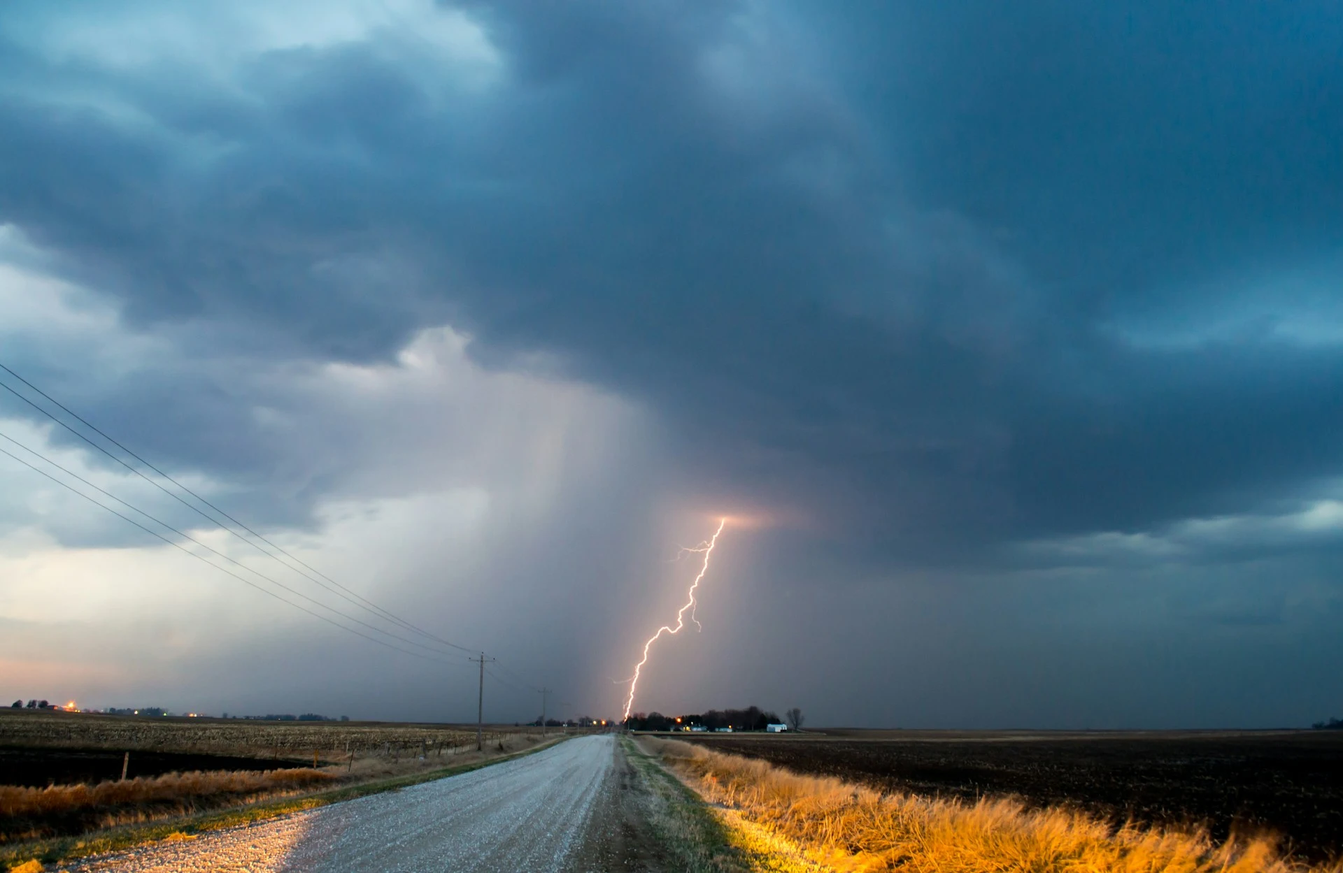 Google Crea un Nuovo Modello di Previsione Meteo Alimentato da Intelligenza Artificiale