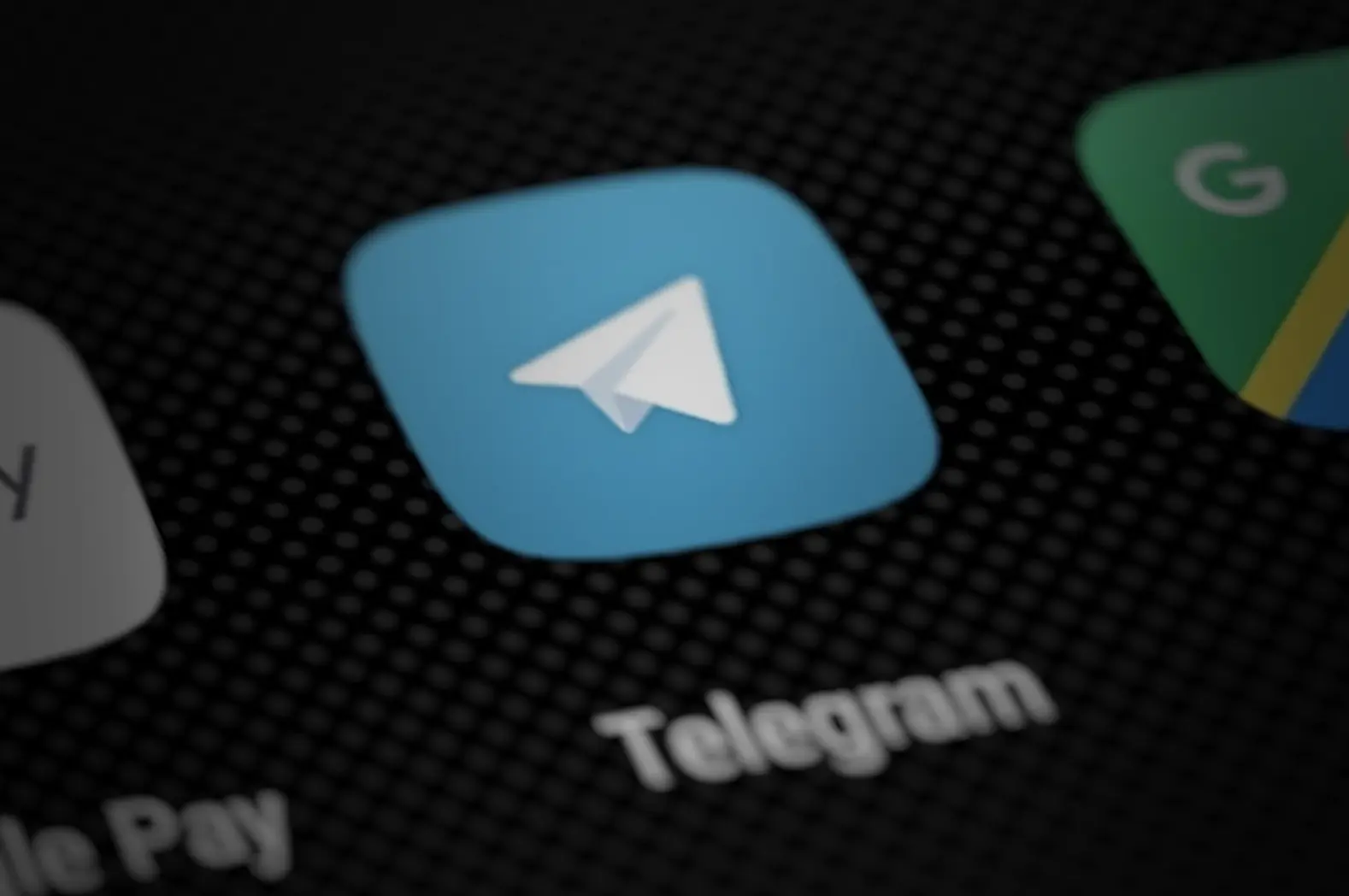 Interruzioni di Telegram, WhatsApp in Russia Scatenano Speculazioni