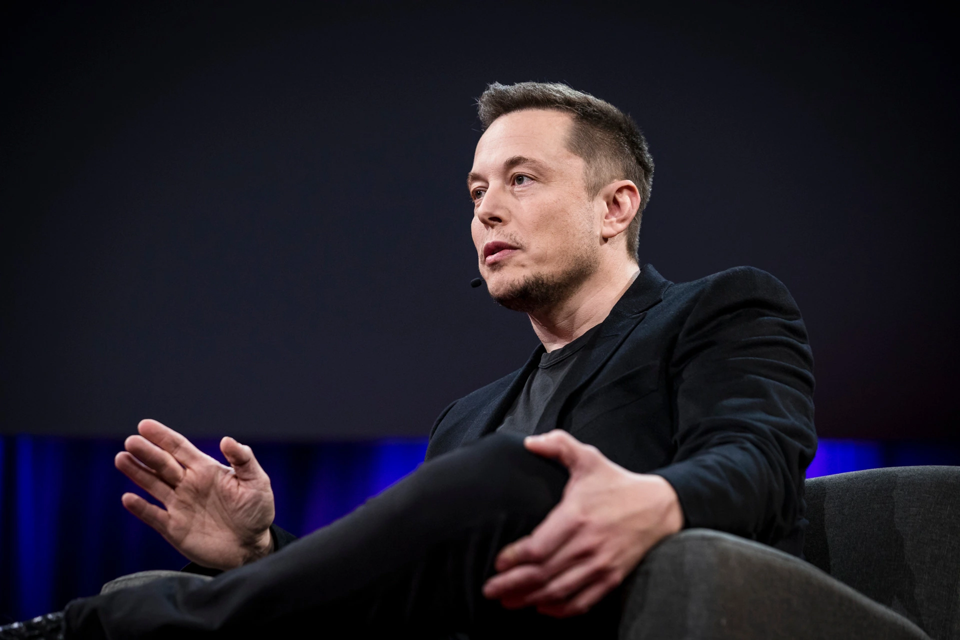 Trump Dice che Elon Musk Co-Guiderà il Futuro Dipartimento dell’Efficienza Governativa, Dogecoin Sale del 20%