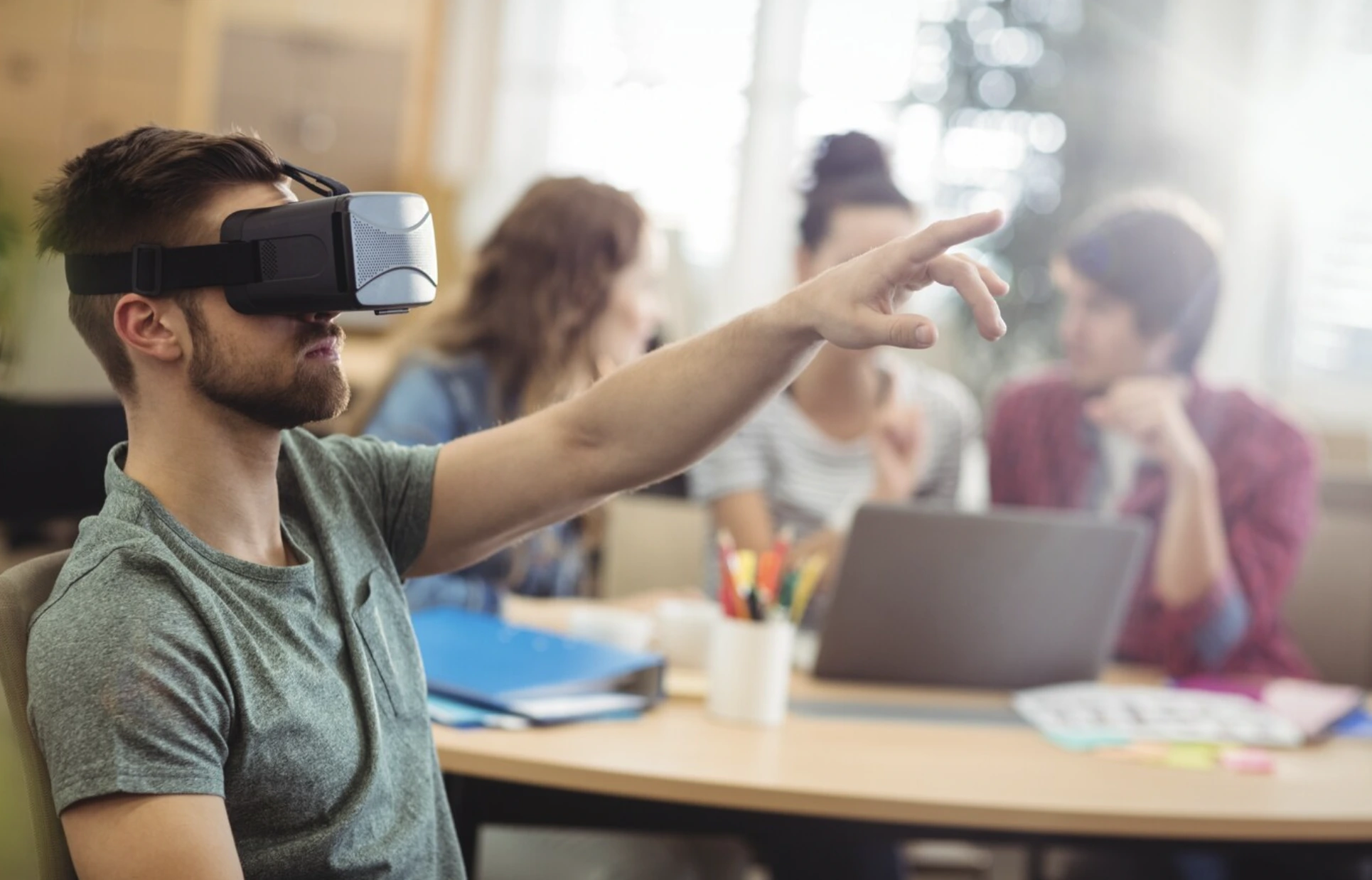 Meta espande l’educazione con le “Metaversità” Digital Twin in tutta Europa