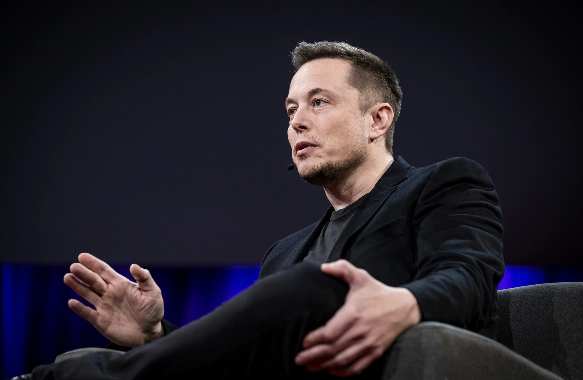 Elon Musk cerca di bloccare il passaggio di OpenAI allo status di società a scopo di lucro