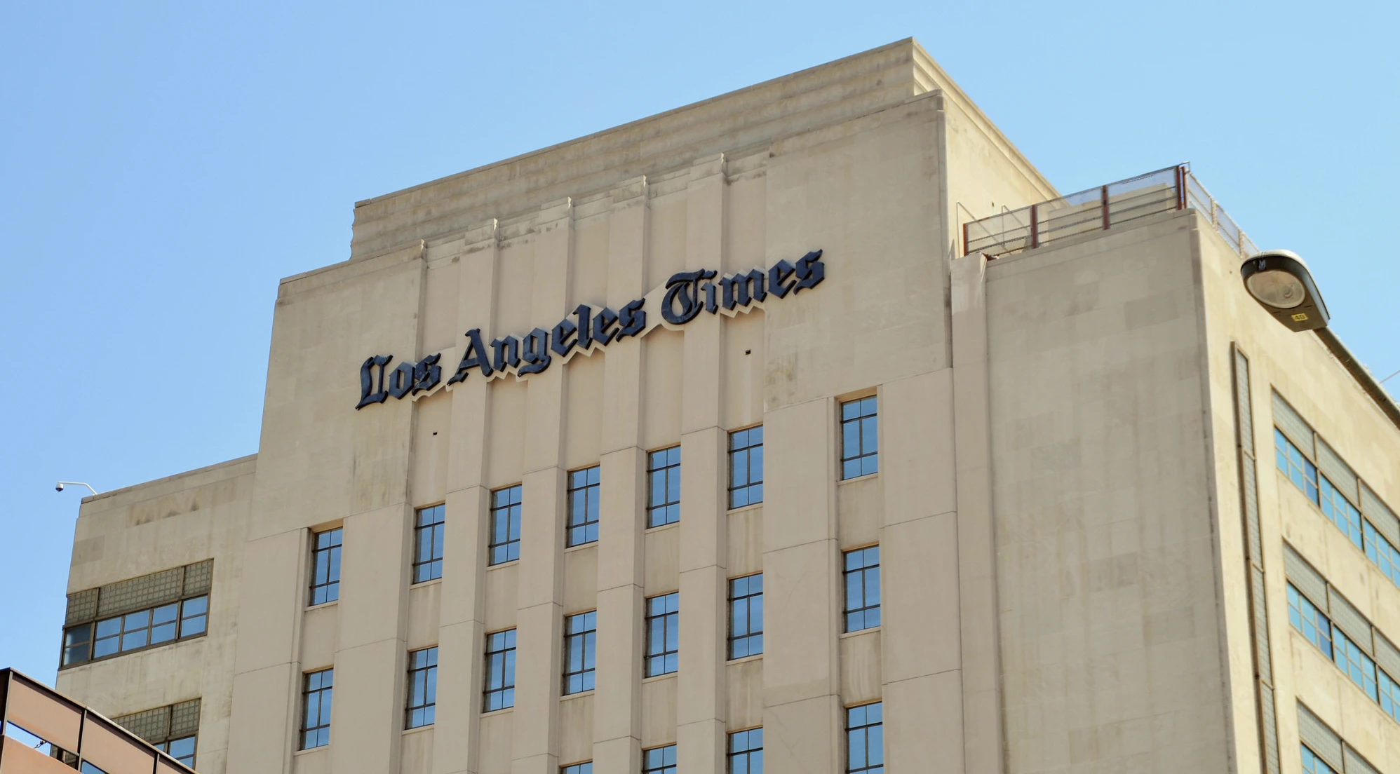 Il L.A. Times genera polemiche con il “Bias Meter” AI