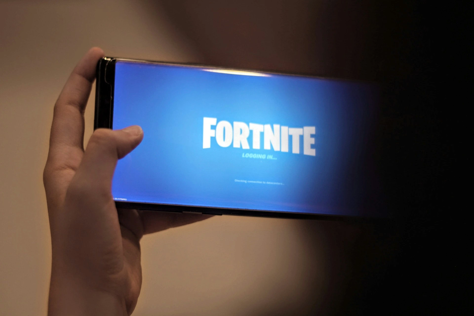 Epic Games si allea con Telefónica per pre-installare l’app dei giochi su dispositivi Android