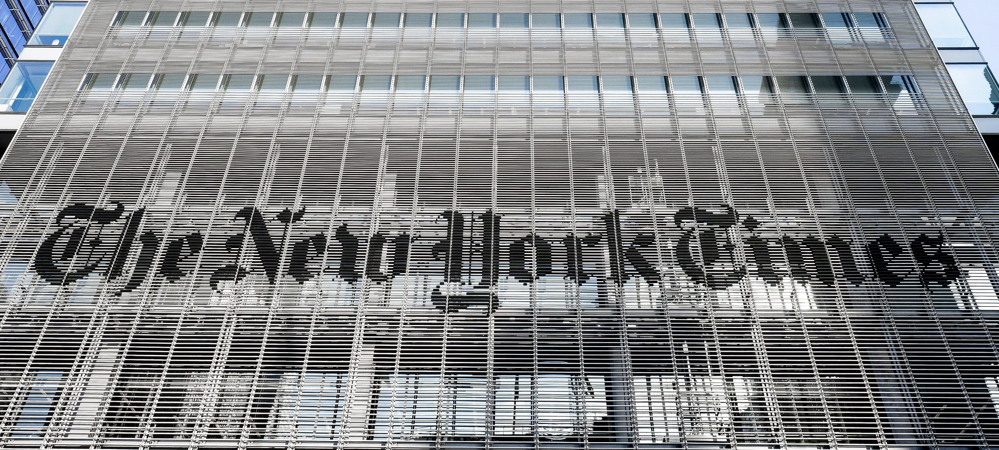 Il New York Times Approva l’Uso di Strumenti di Intelligenza Artificiale per la Redazione