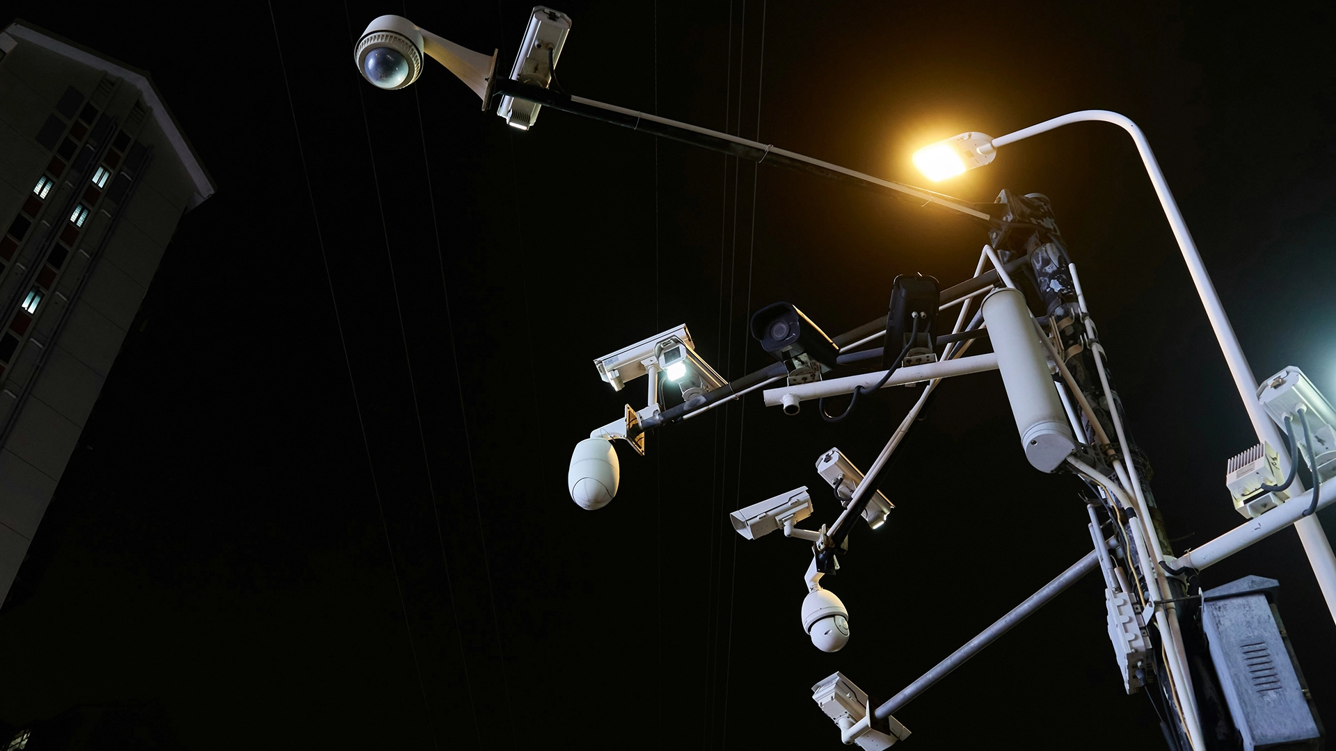 La CBP ha utilizzato silenziosamente il sistema di telecamere di Flock per il tracciamento dei veicoli a livello nazionale