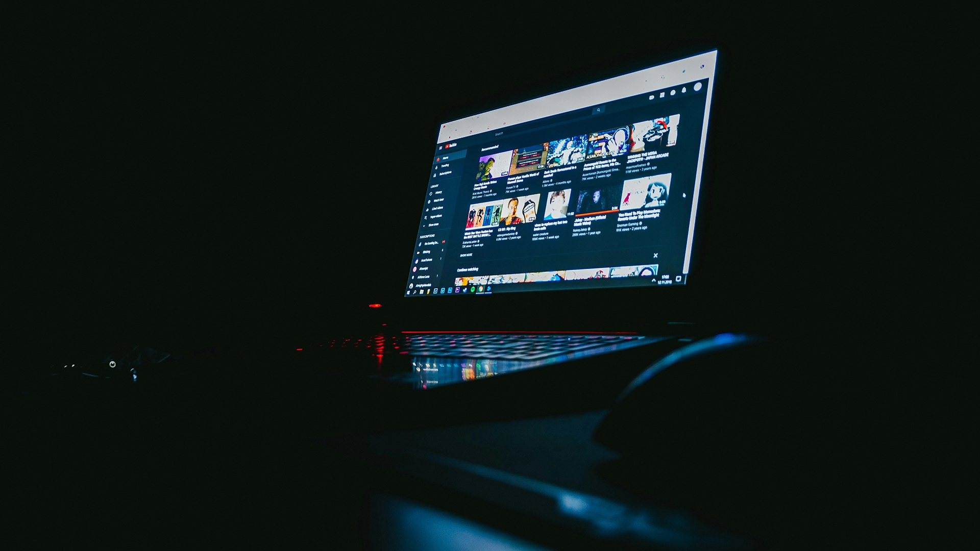 YouTube ha usato segretamente l’IA per modificare i video dei creatori senza permesso