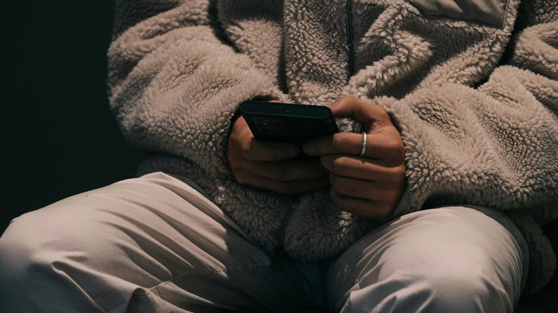 L&rsquo;Ente Regolatore Statunitense Indaga le Principali Aziende Tecnologiche sulla Sicurezza dei Chatbot per Bambini